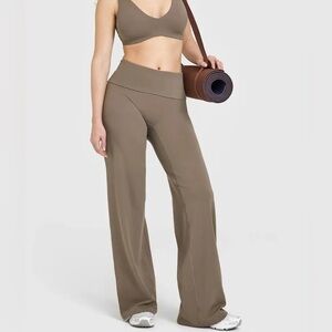 Oner Active SoftMotion Fold Over Straight Leg Bottoms
Moss Brown